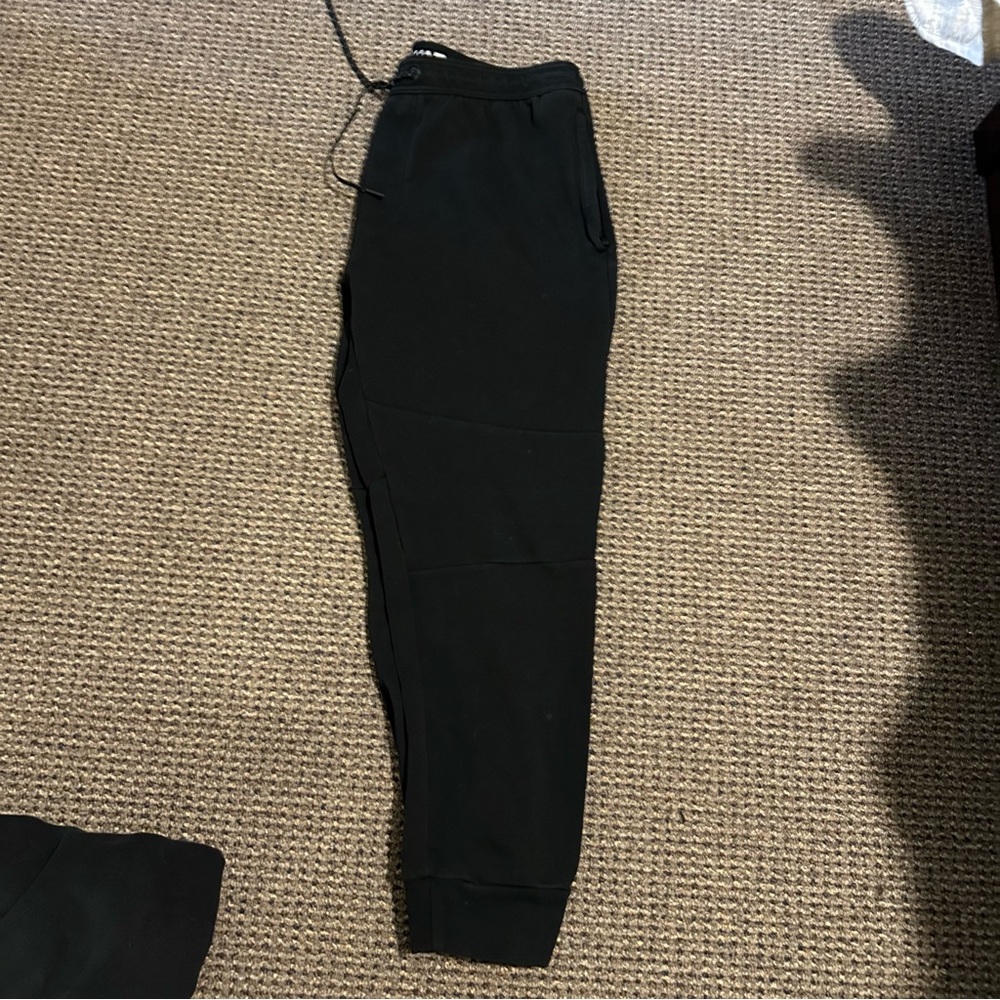 Men’s American eagle jogger sweats